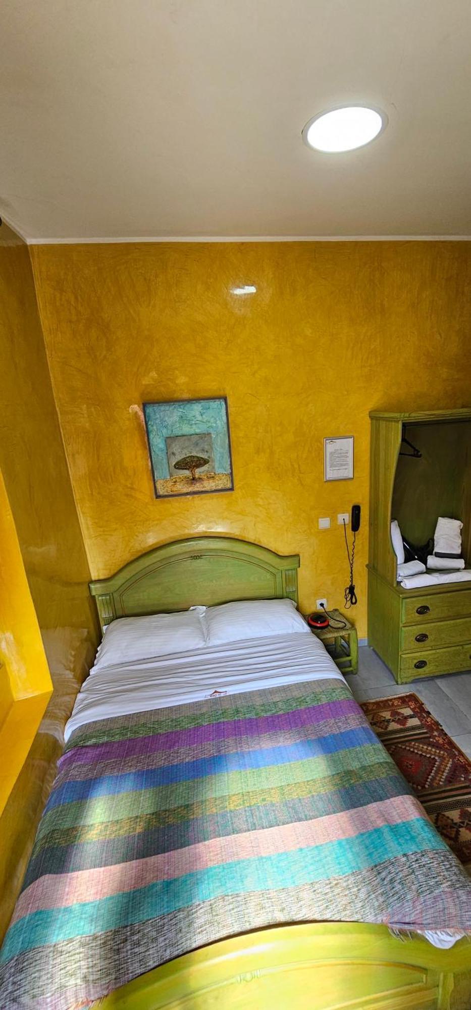91 Riad 3*